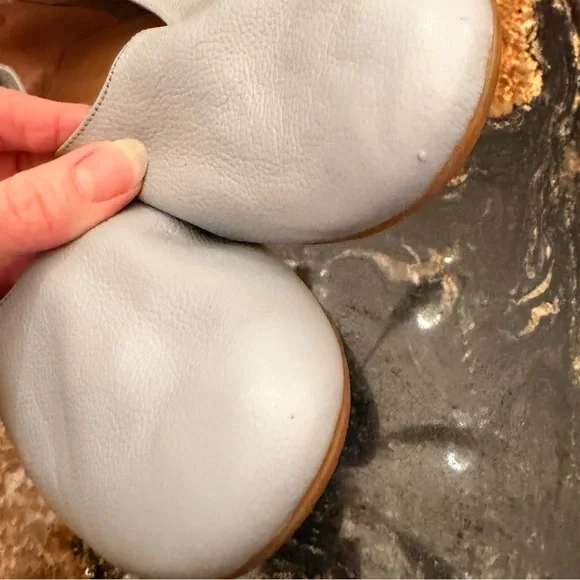 EVERLANE DAY GLOVE in LIGHT Blue Leather Flats Sz 11 - Picture 3 of 12